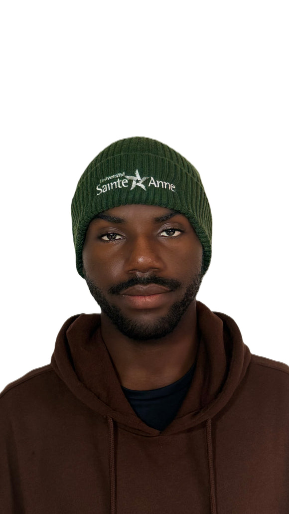 Tuque en tricot à rebord